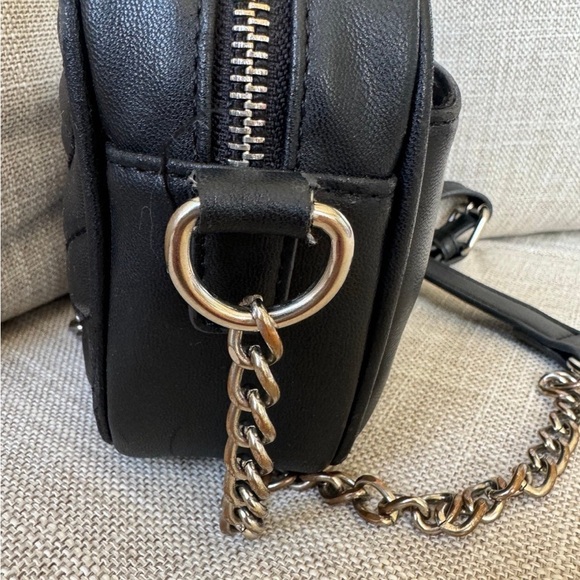 Badgley Mischka Camera crossbody Bag - Picture 8 of 12